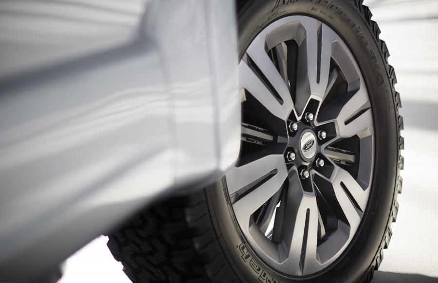  Ford Atlas Concept 2013 года  (фото 37 из 57)